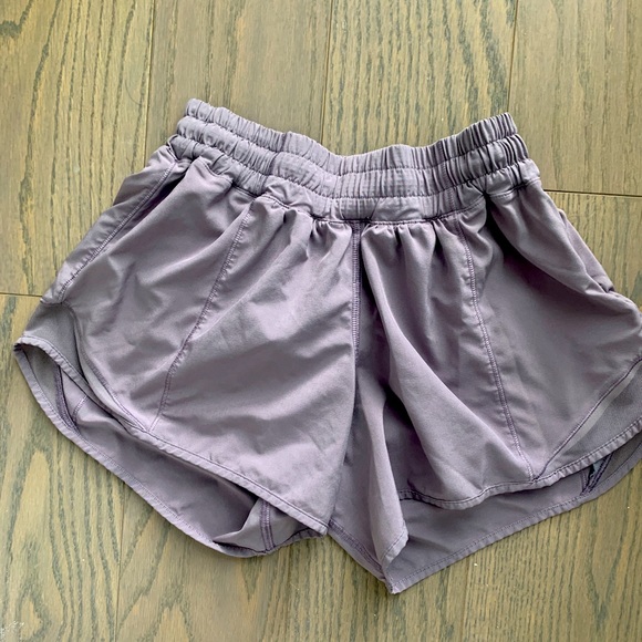 lululemon athletica Pants - Lululemon Hotty Hot shorts